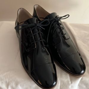 Brand new ladies MIchael Kors patent leather shoes size 11